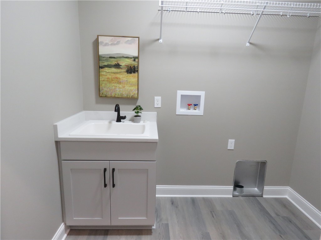 277 Collamer Road Parma, NY 14468 - Photo 4 of 14