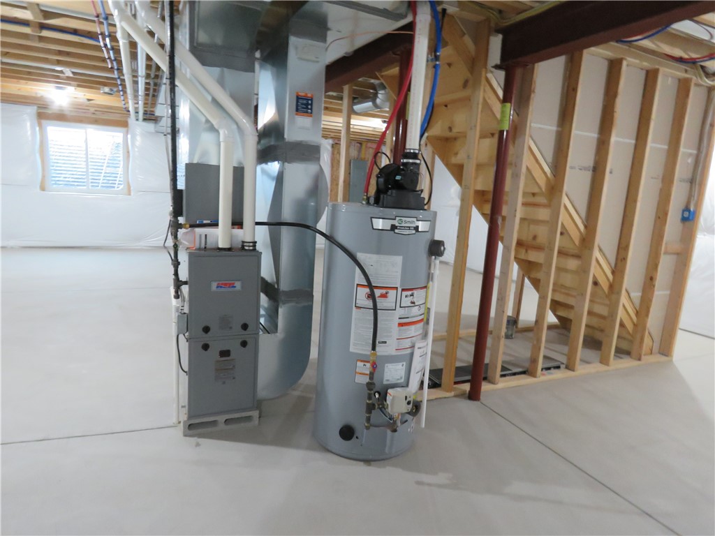 277 Collamer Road Parma, NY 14468 - Photo 8 of 14