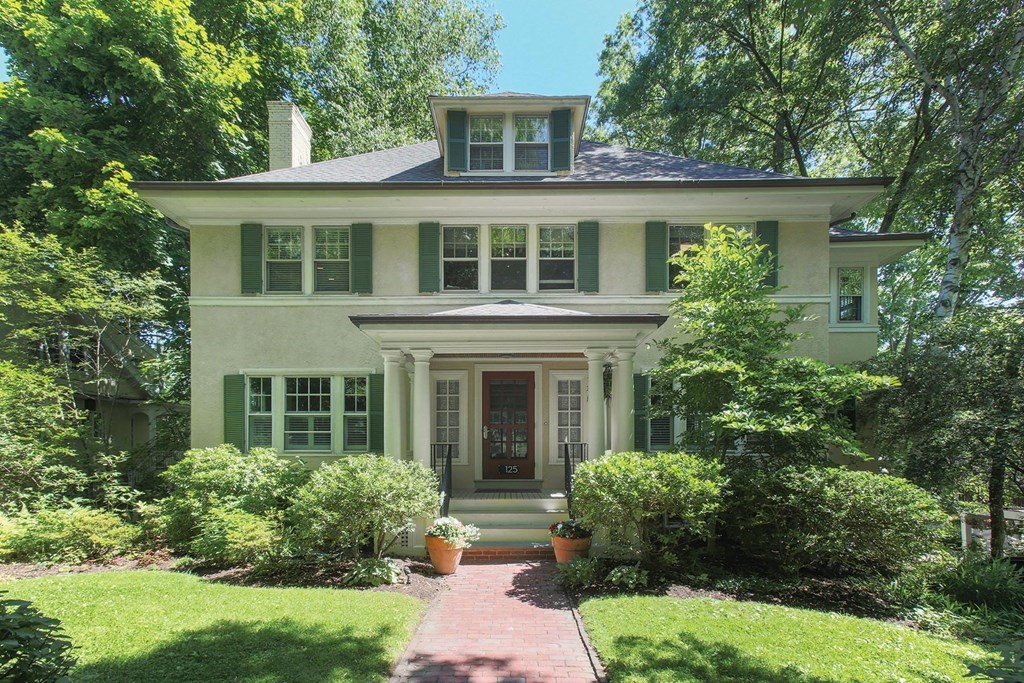125 Clinton Road Brookline, MA 02445 - Photo 1 of 25