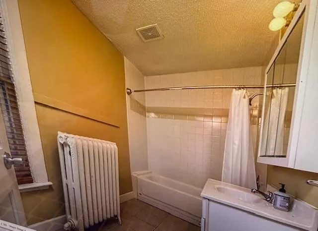 $385,000 | 616 Monroe Street Northeast, Minneapolis, MN 55413