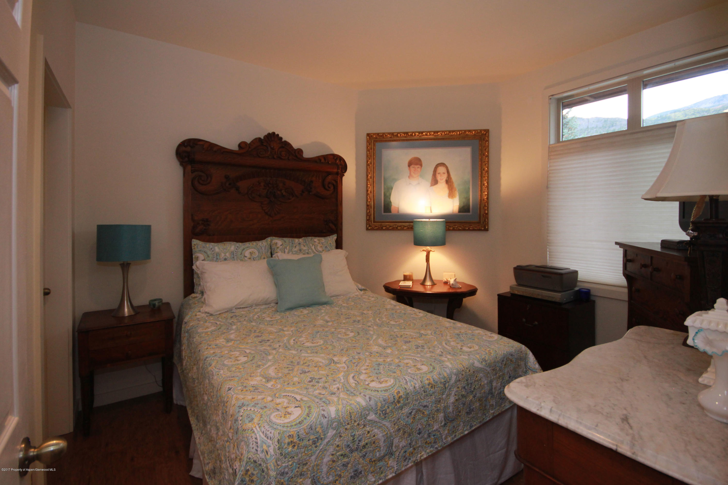 555 Gold Rivers Court, Unit 130 Basalt, CO 81621 - Photo 6 of 12 Guest Room