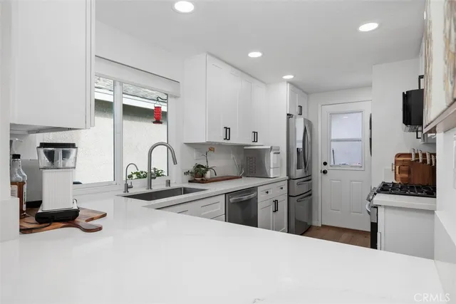 $1,249,000 | 803 Skysail Avenue, Carlsbad, CA 92011