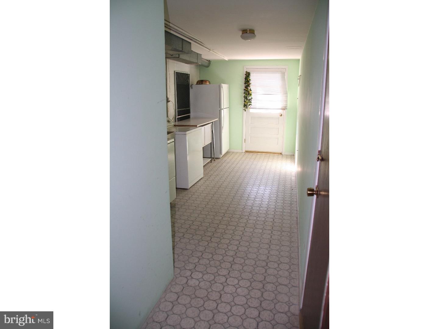 549 Selma Street, Unit A Philadelphia, PA 19116 - Photo 16 of 21 Laundry Room