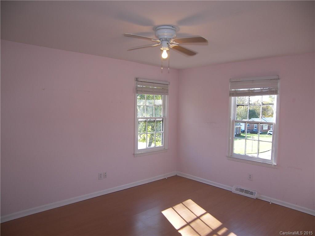 6200 Running Deer Road Charlotte, NC 28214 - Photo 7 of 17