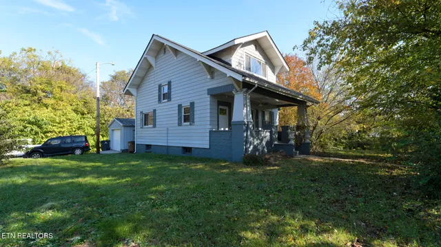 $335,000 | 1619 Beaumont Avenue, Knoxville, TN 37921