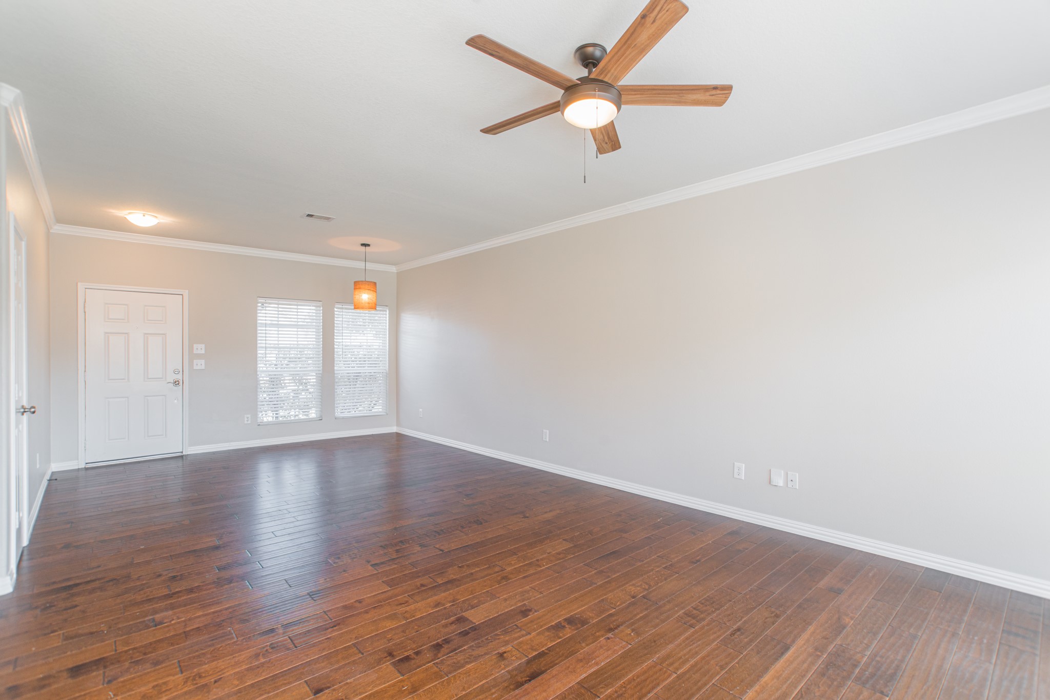22519 Goss Spring Court Spring, TX 77373 - Photo 14 of 47 Gallery Image 14