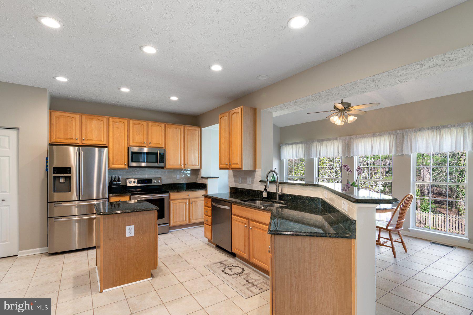 436 Spry Island Road Joppa, MD 21085 - Photo 3 of 37 Gourmet Kitchen