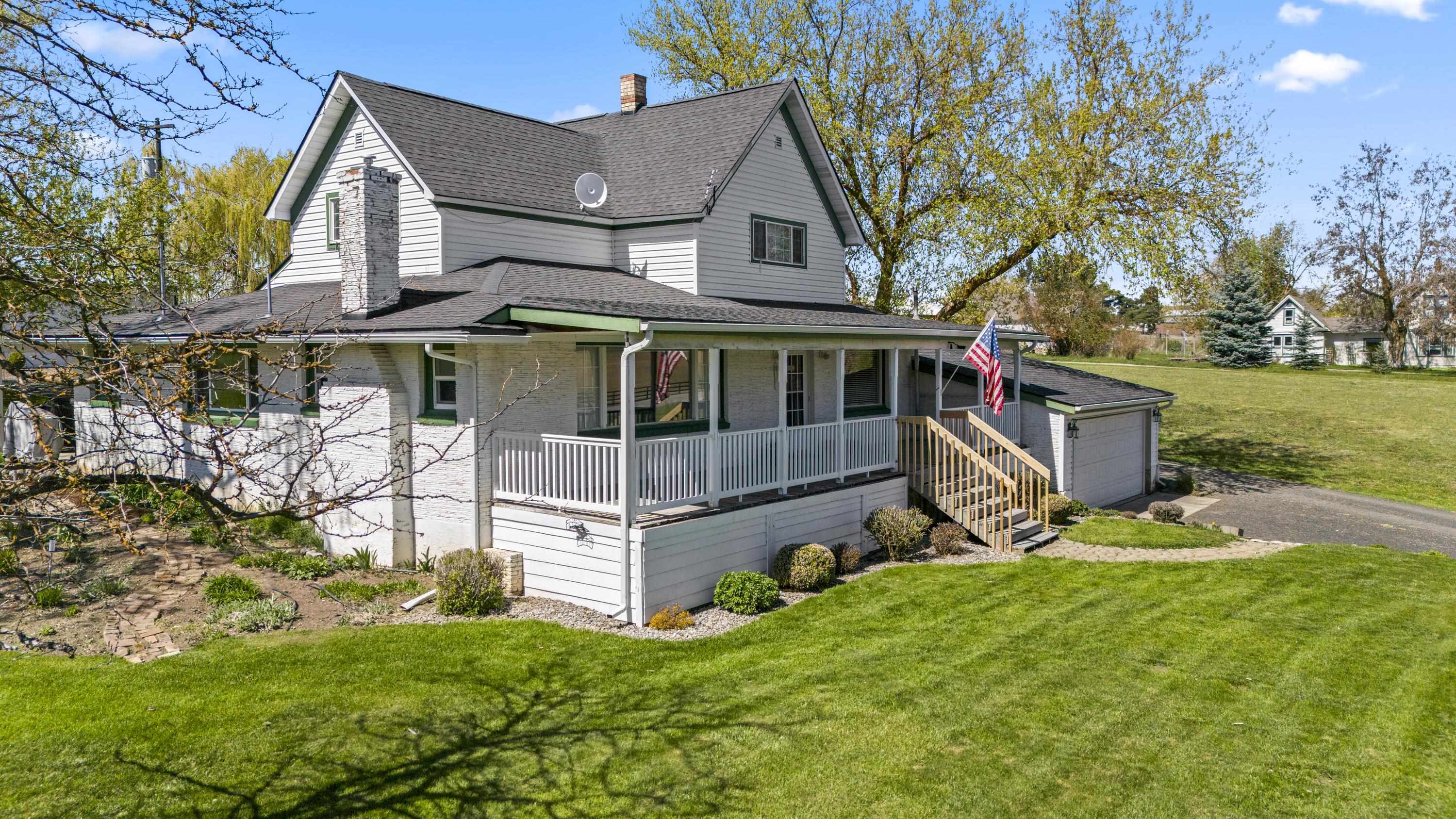 7925 North Espe Road Spokane, WA 99217 - Photo 4 of 46