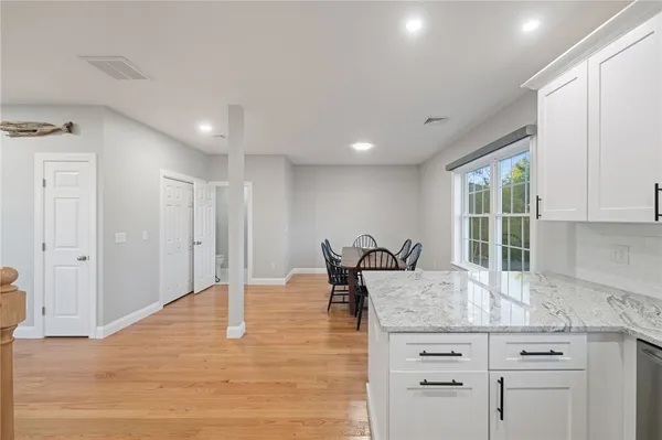 $644,900 | 1 Old County Village Way, Unit E, Smithfield, RI 02917