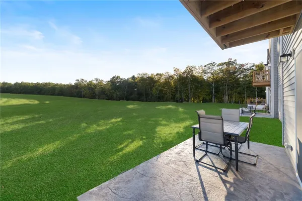 $644,900 | 1 Old County Village Way, Unit E, Smithfield, RI 02917