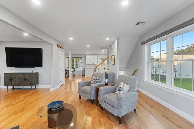 $674,900 | 1 Old County Village Way, Unit E, Smithfield, RI 02917