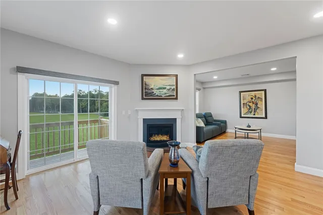 $674,900 | 1 Old County Village Way, Unit E, Smithfield, RI 02917