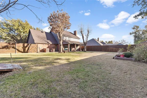 $619,900 | 24 Cherry Hills Street East, Abilene, TX 79606