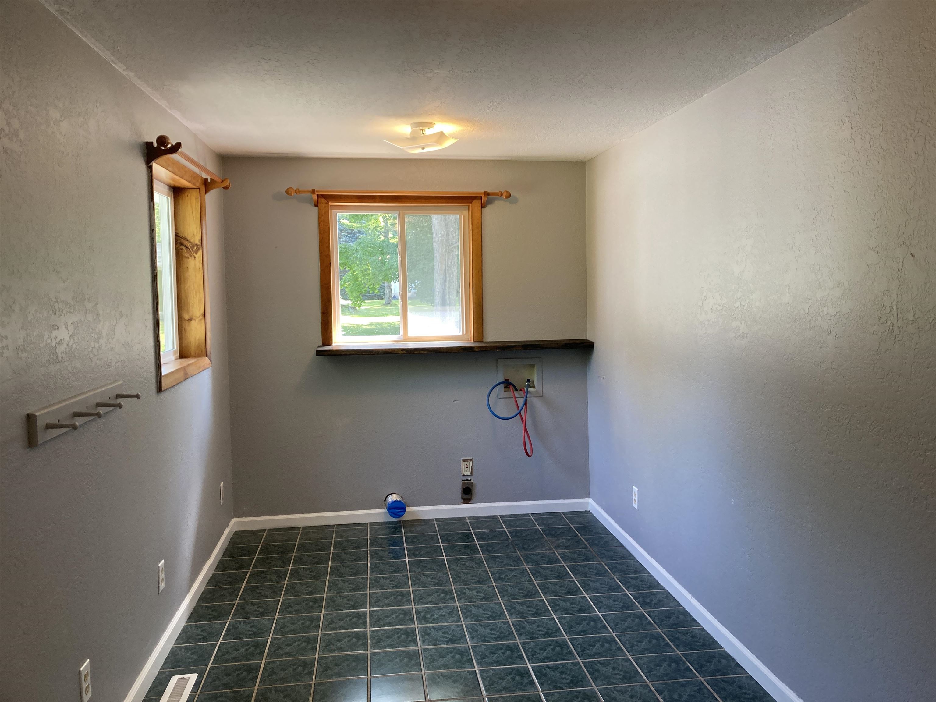 3277 East Rose City Road Lupton, MI 48635 - Photo 36 of 49 1926245-ee571b98-ce53-4736-b9fa-b9ded53aa032.JPG