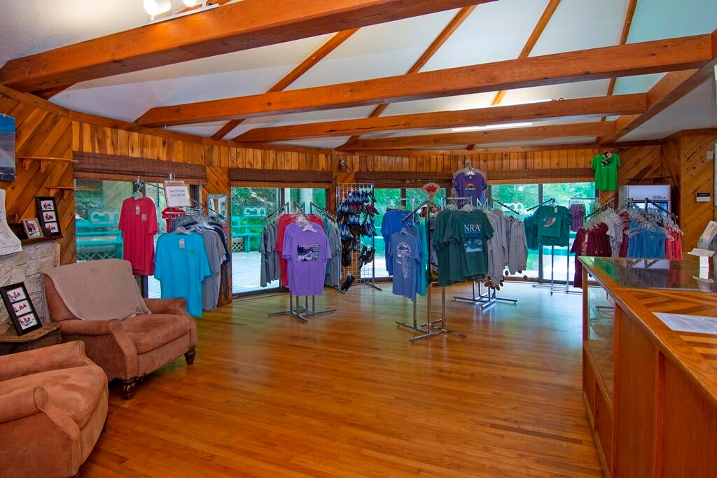 211 Oscar White Road Lansing, WV 25862 - Photo 13 of 101 Gallery Image 13