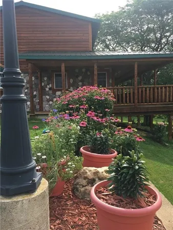 $617,500 | S6966 Johnson, Viroqua, WI 54665