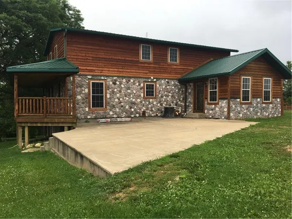 $617,500 | S6966 Johnson, Viroqua, WI 54665