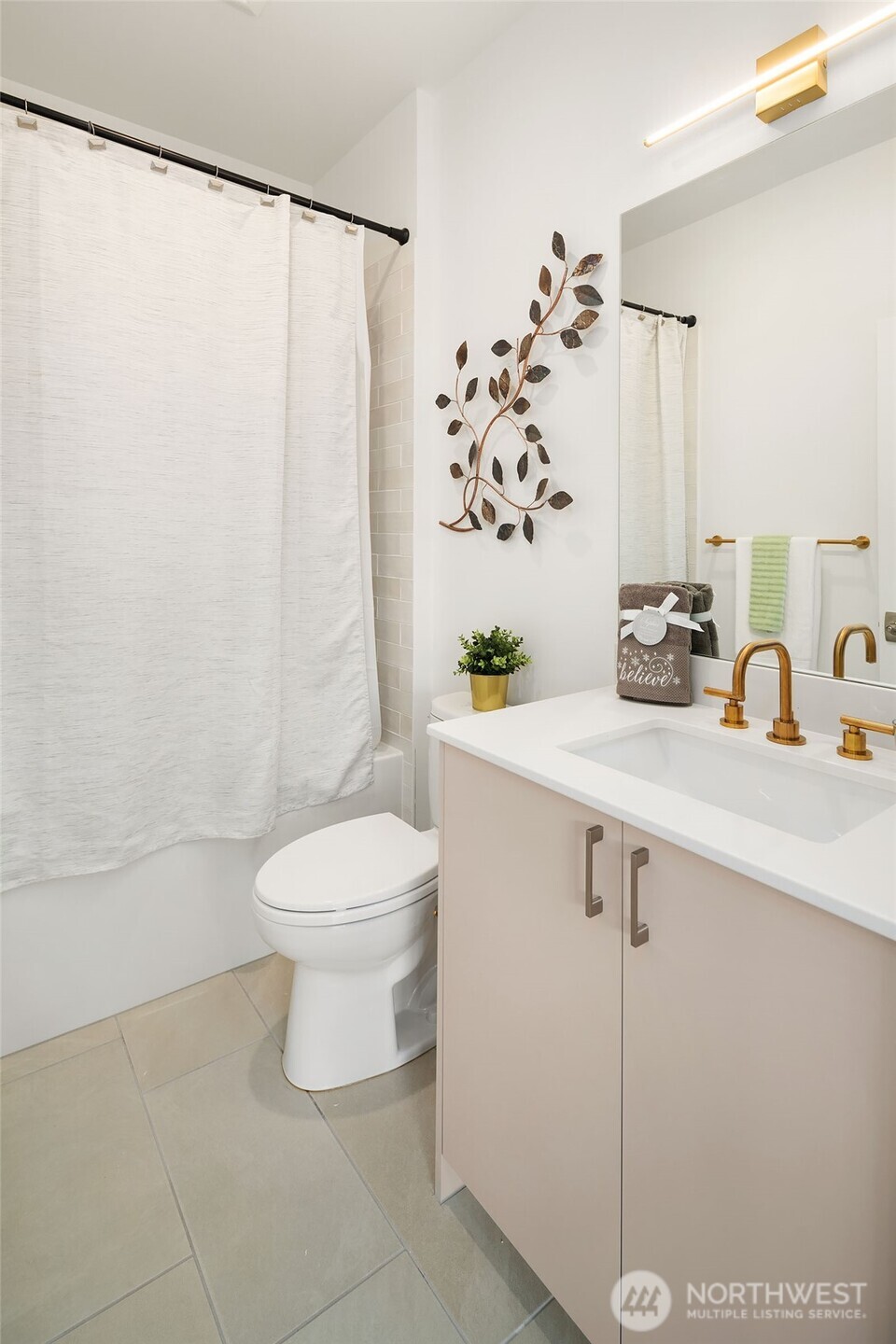 18513 104th Avenue Northeast, Unit D(4) Bothell, WA 98011 - Photo 8 of 22