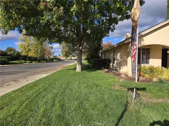 a view of backyard with green space