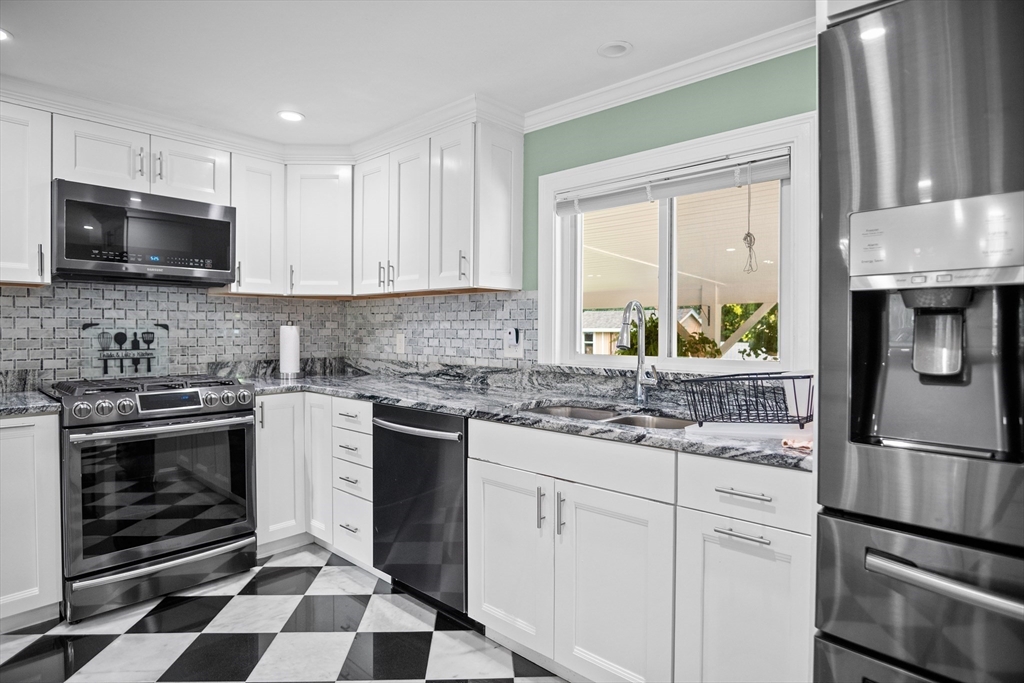 18 Alfred Road Saugus, MA 01906 - Photo 14 of 40 Gallery Image 14