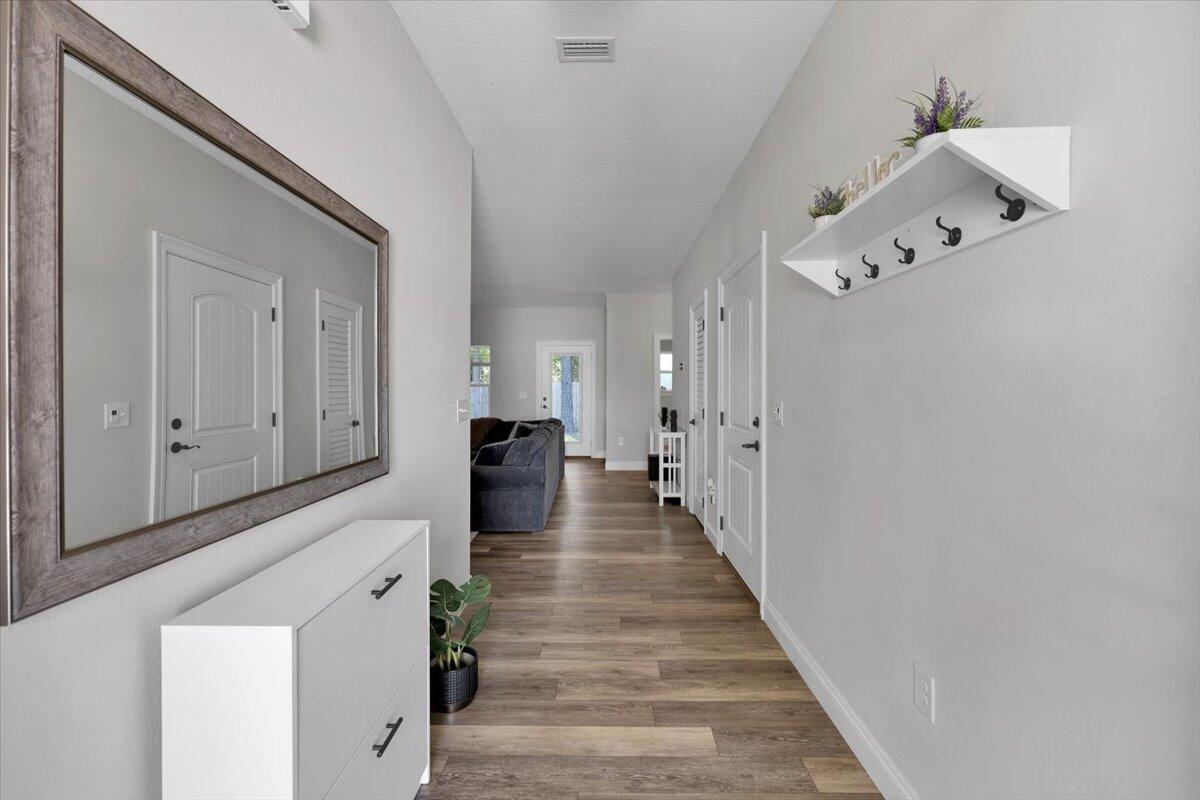 2153 Wind Trace Road North Navarre, FL 32566 - Photo 5 of 50 08-0M8A9625