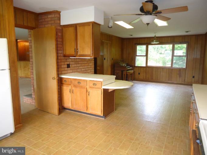 8464 Cummings Road Wittman, MD 21676 - Photo 15 of 30 Dining Room