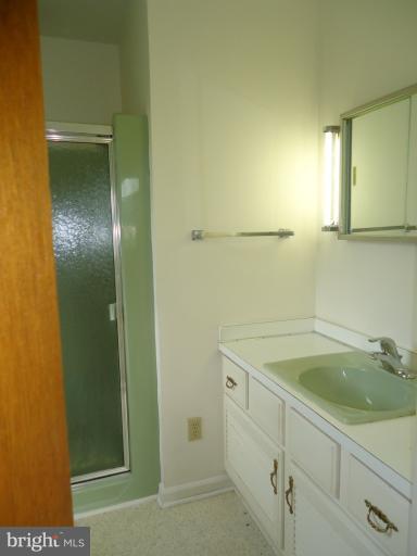 8464 Cummings Road Wittman, MD 21676 - Photo 5 of 30 Bedroom (Master)