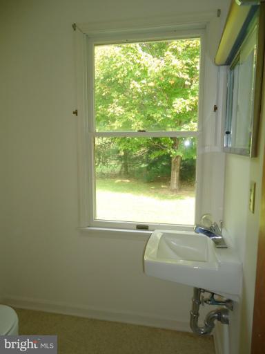 8464 Cummings Road Wittman, MD 21676 - Photo 9 of 30 Bath