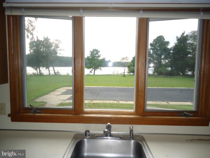 8464 Cummings Road Wittman, MD 21676 - Photo 10 of 30 Kitchen