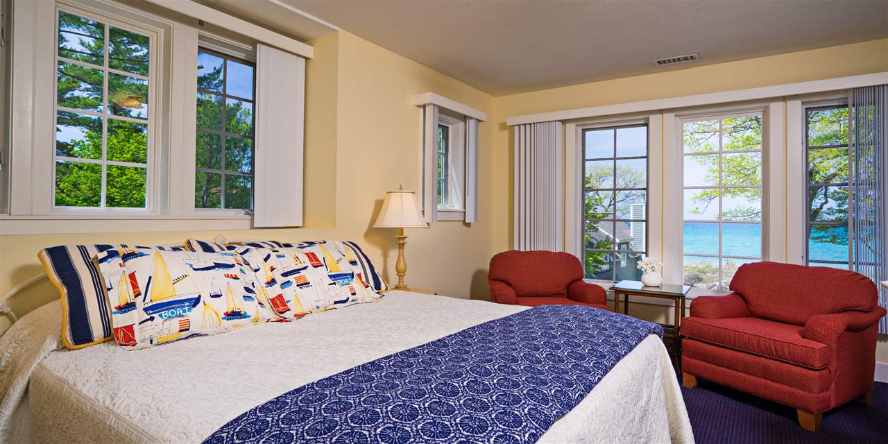 10 H The Inn Maple City, MI 49664 - Photo 12 of 26 1891714-11.JPG
