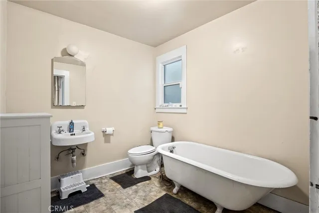 $294,900 | 2090 Wilcox Avenue, Oroville, CA 95966