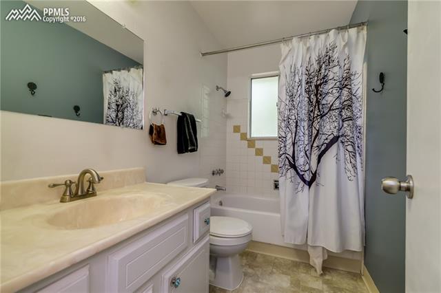 125 South Chelton Road Colorado Springs, CO 80910 - Photo 10 of 23 Gallery Image 10