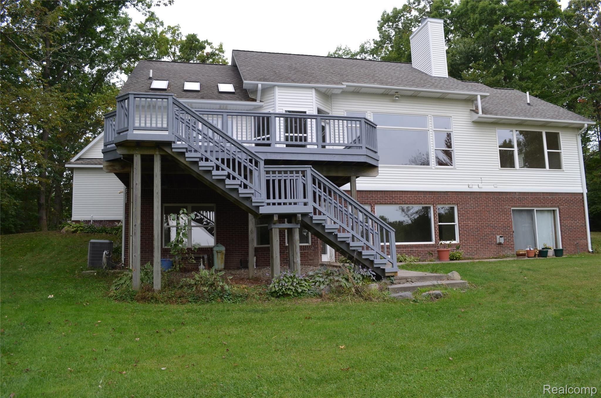 5036 Bullard Road Fenton, MI 48430 - Photo 48 of 62 DSC_0012.JPG