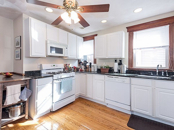124 Highland Road, Unit 2 Somerville, MA 02144 - Photo 9 of 17 Gallery Image 9