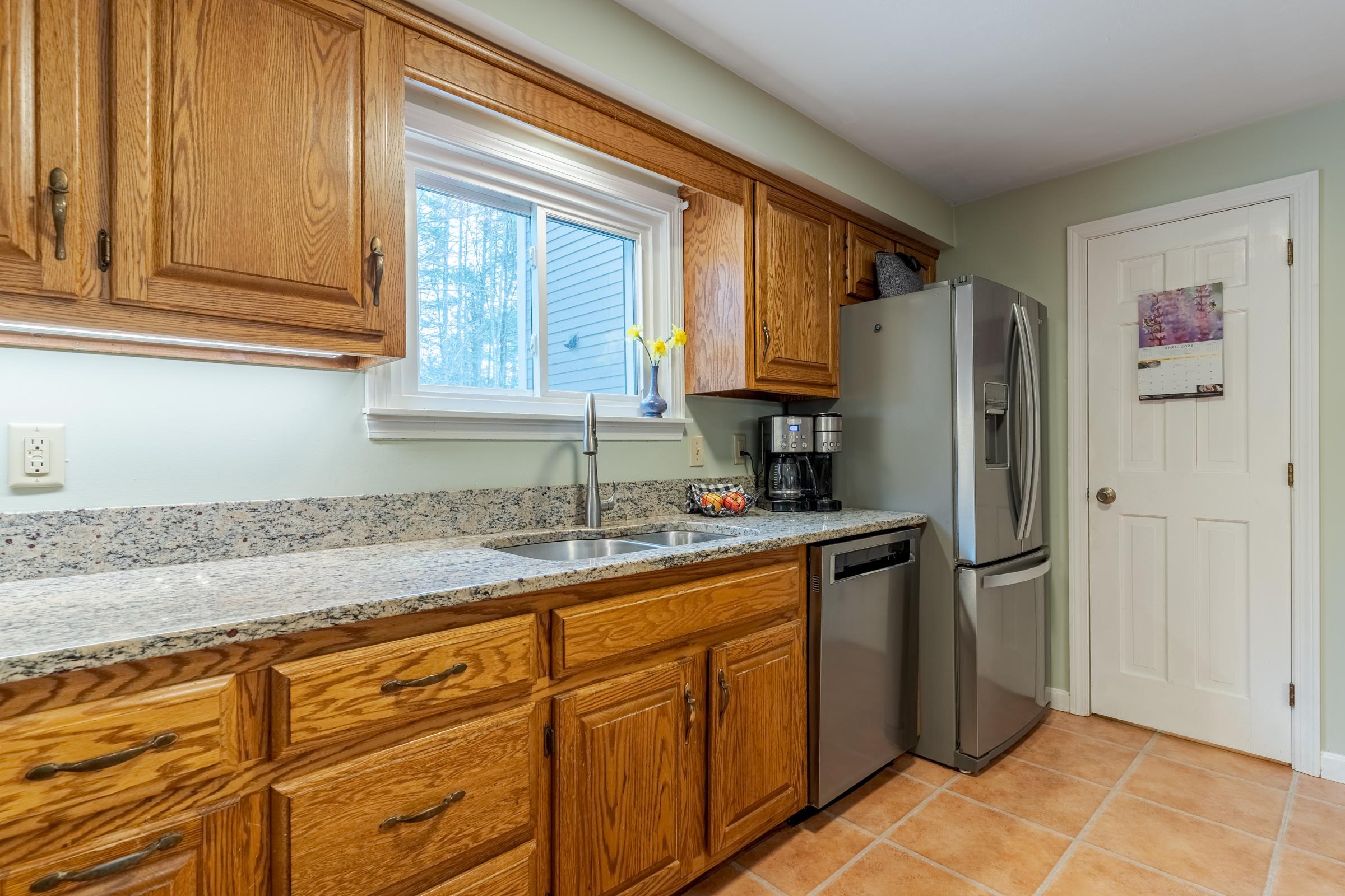 153 Coffin Road, Unit 23 Epping, NH 03042 - Photo 13 of 32