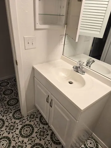 $95,000 | 1500 South Diamondhead Boulevard, Unit 134, Crosby, TX 77532