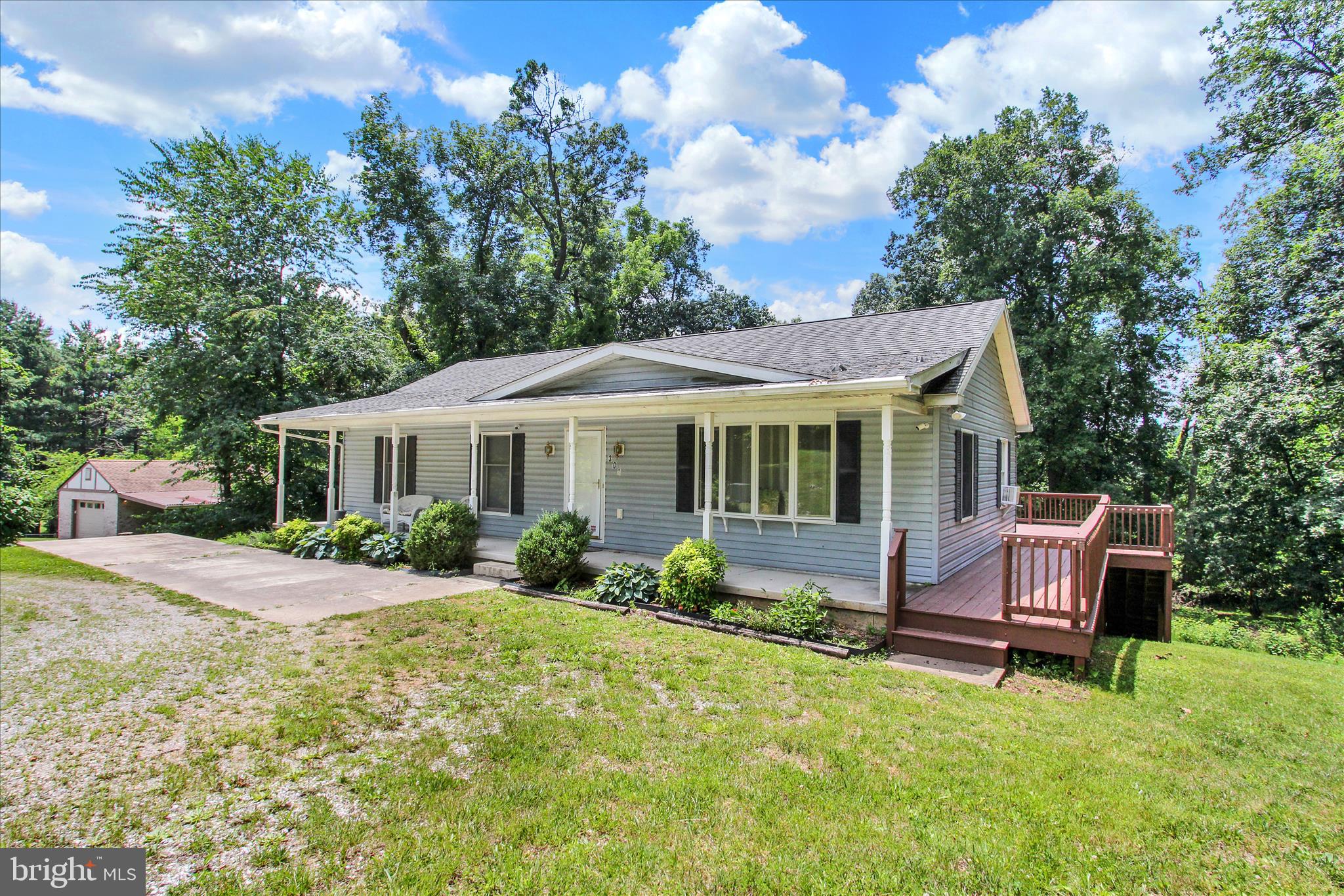 303 Crowl Road Westminster, MD 21158 - Photo 28 of 29 Gallery Image 28