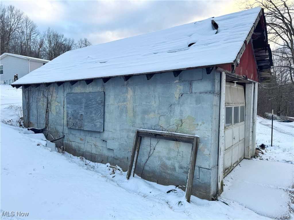 72117 Barton Road Bridgeport, OH 43912 - Photo 20 of 42 View of snow covered structure