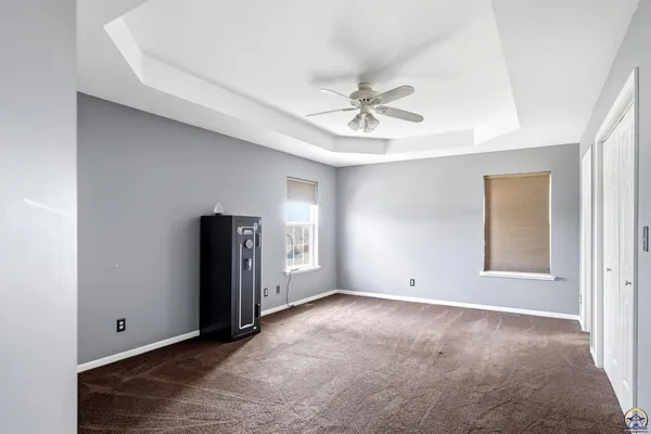 $277,500 | 646 Northeast Margo Court, Topeka, KS 66617