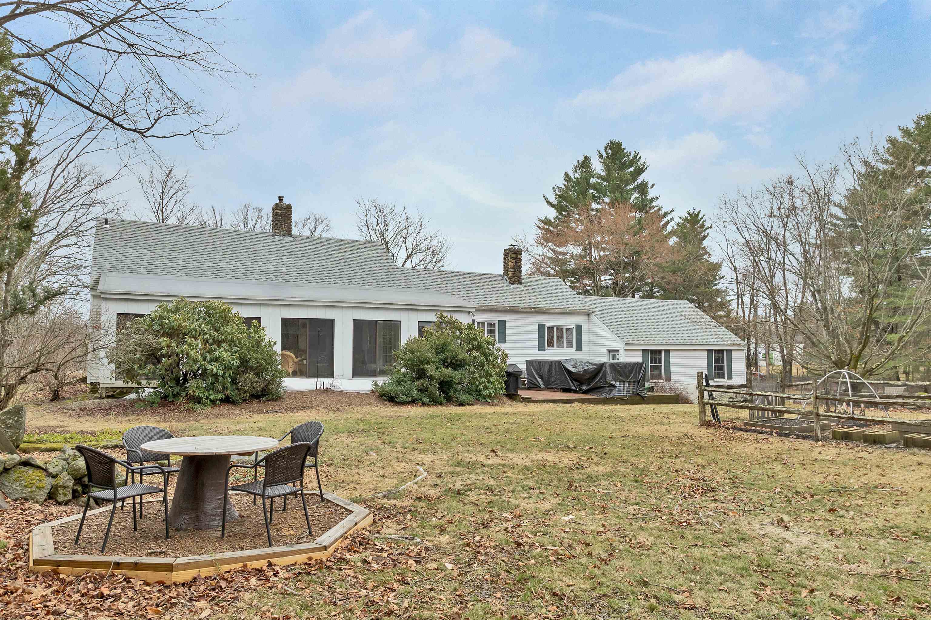 189 Leavitt Road Belmont, NH 03220 - Photo 4 of 58