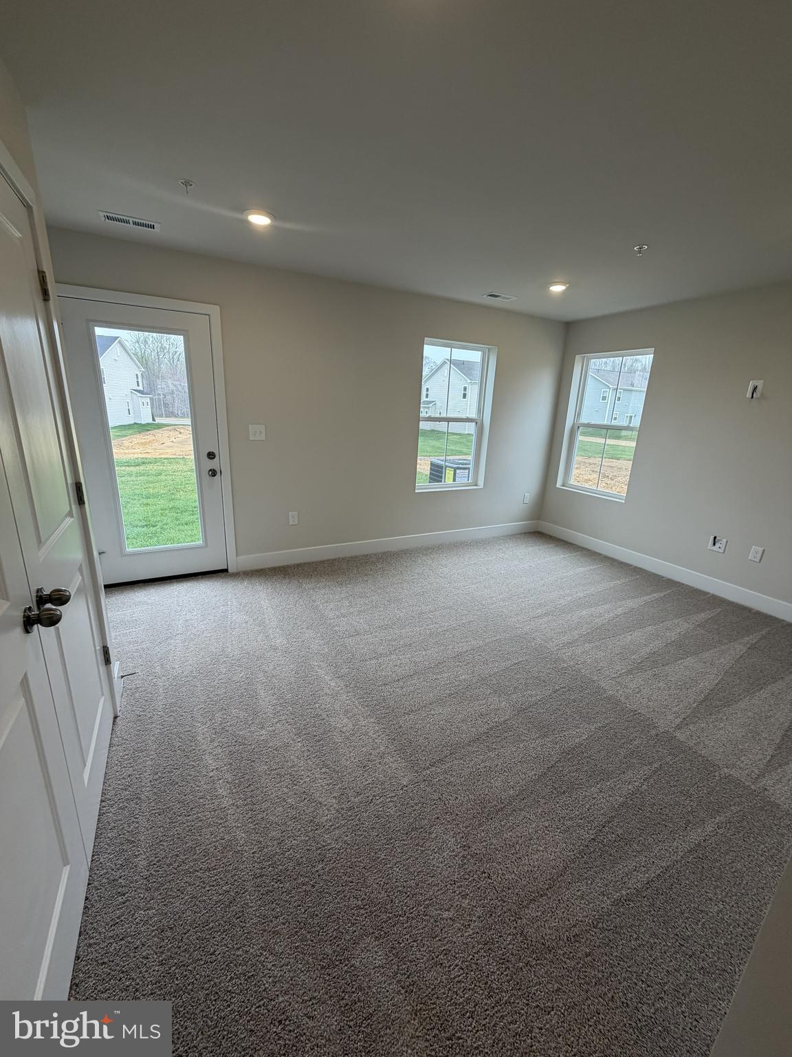 5511 Aberdeen Place White Plains, MD 20695 - Photo 3 of 6 a view of an empty room with a window