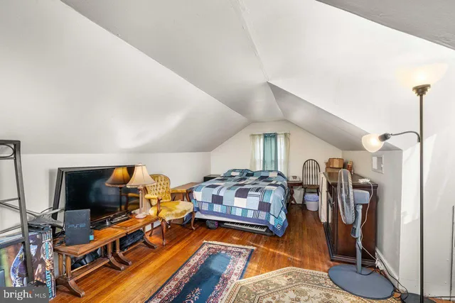 $385,000 | 2 Snuff Mill Road, Wilmington, DE 19807