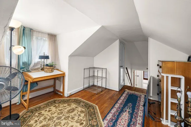 $385,000 | 2 Snuff Mill Road, Wilmington, DE 19807