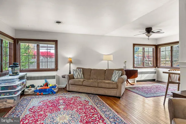 $385,000 | 2 Snuff Mill Road, Wilmington, DE 19807