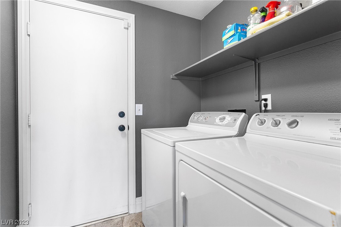 1951 Thunder Ridge Circle Henderson, NV 89012 - Photo 29 of 57 Gallery Image 29