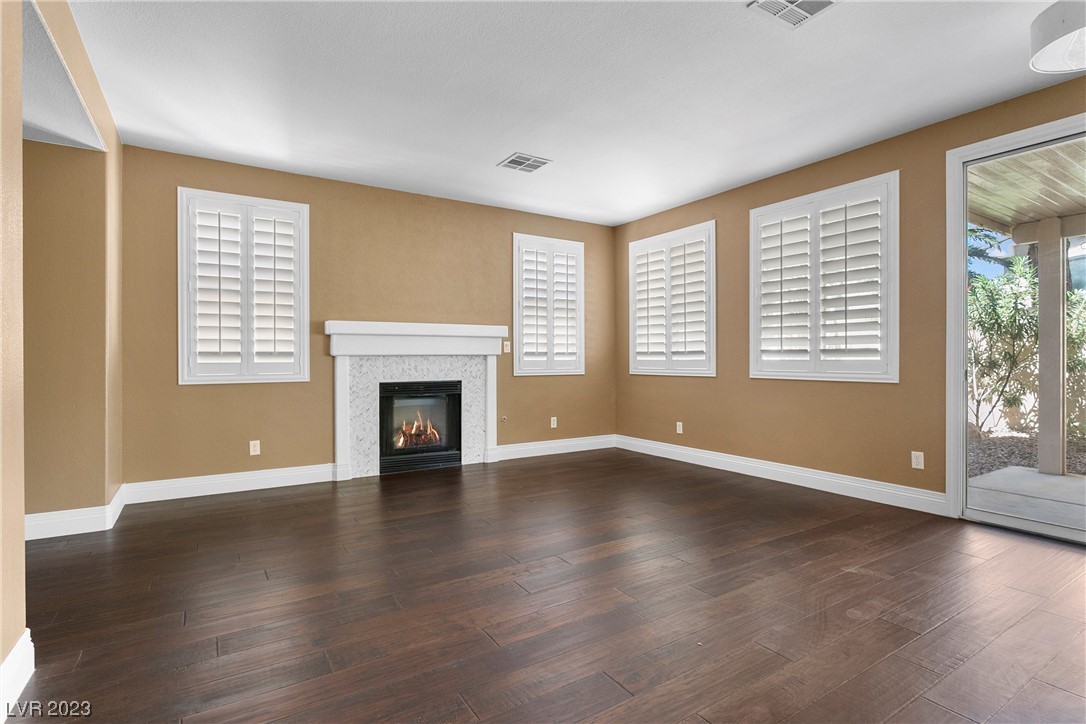 1951 Thunder Ridge Circle Henderson, NV 89012 - Photo 8 of 57 Gallery Image 8
