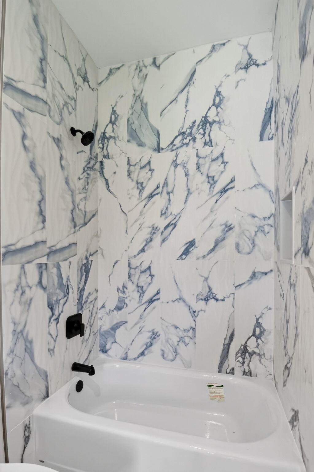 3920 Espan Court Palm Springs, FL 33461 - Photo 42 of 51 Bathroom 4