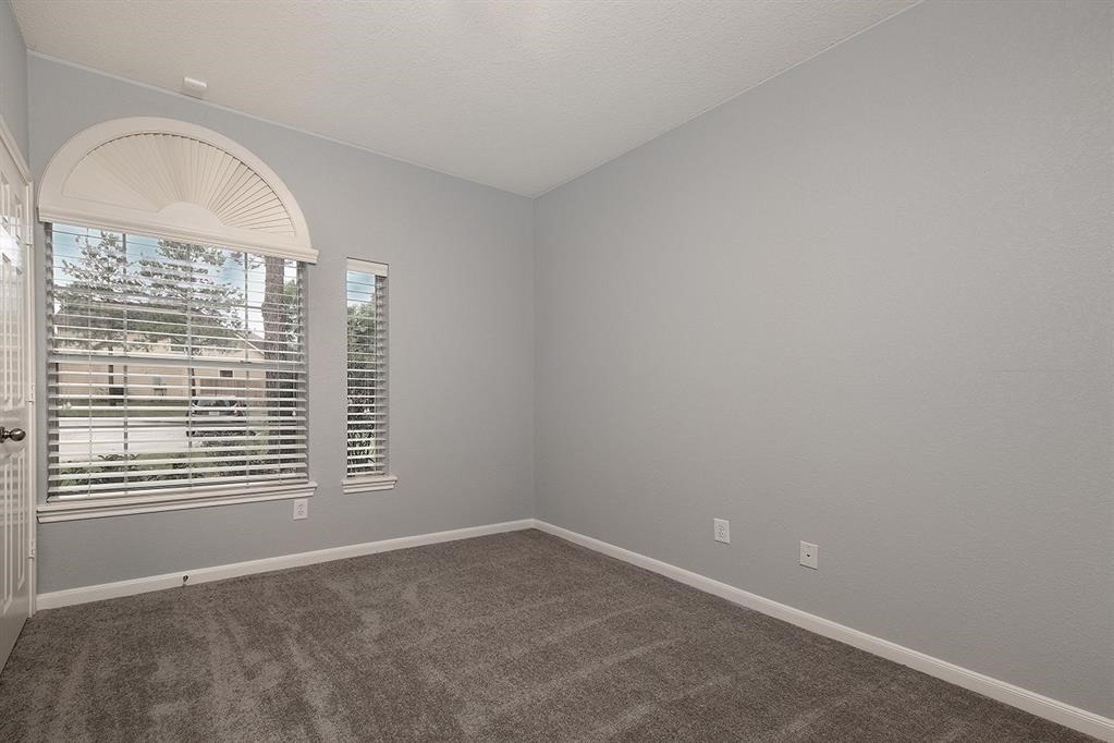 46 Patina Pines Court Spring, TX 77381 - Photo 7 of 30