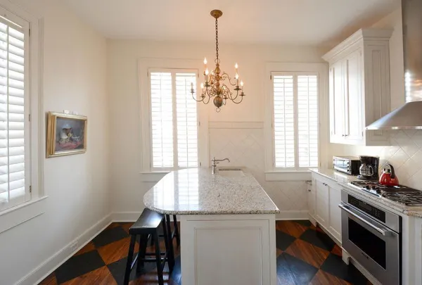 $5,000 | 61 Queen Street, Unit B, Charleston, SC 29401