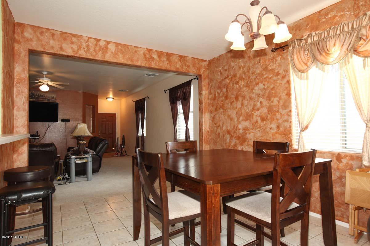 6892 West Maldonado Road Laveen, AZ 85339 - Photo 5 of 18 Dining-Great Room.jpg